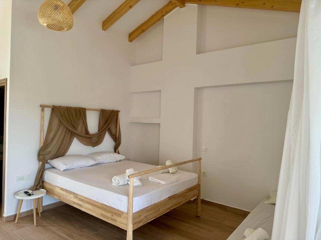 Nikludin Suites & Studios Laganas Exterior foto