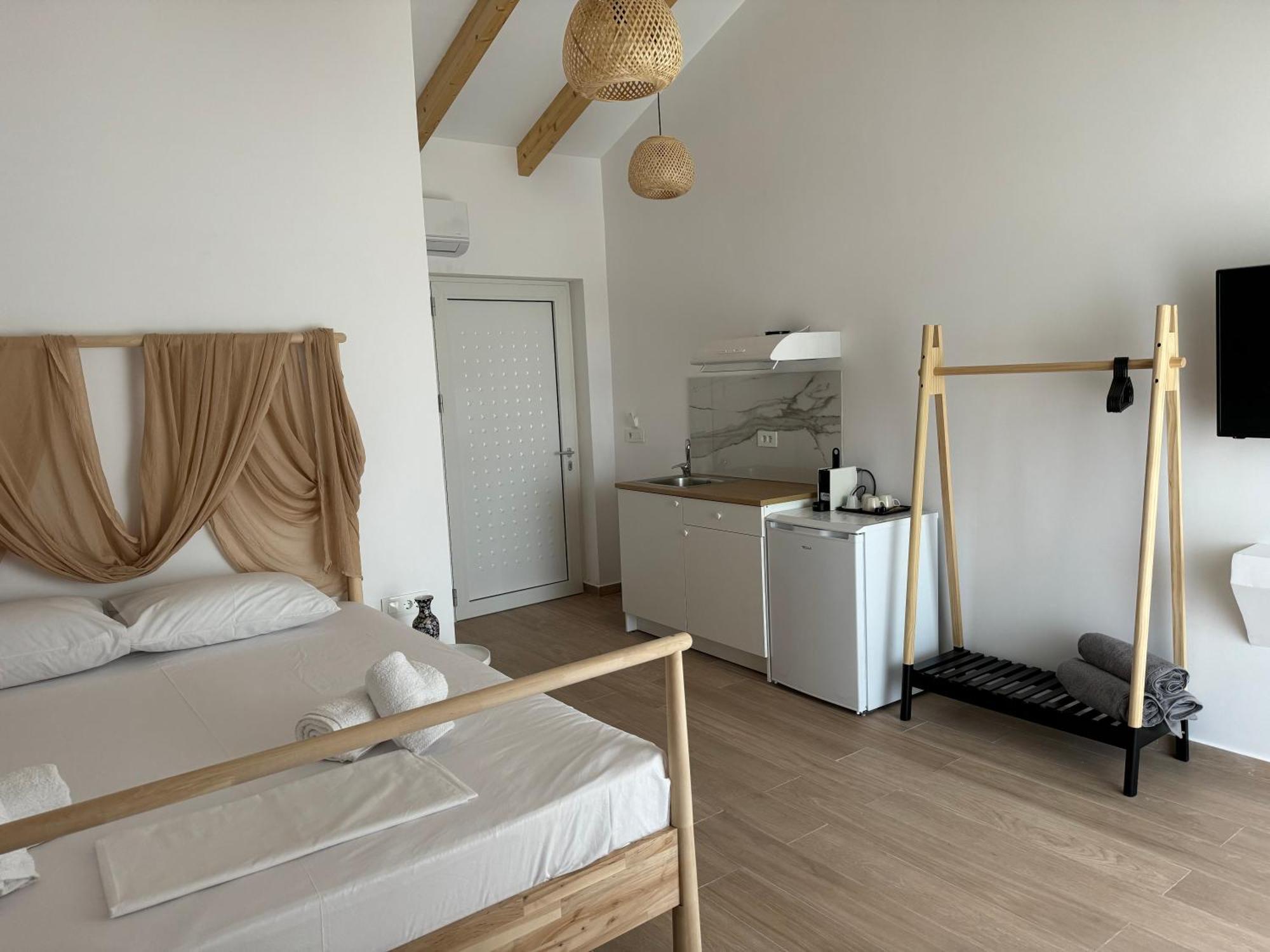 Nikludin Suites & Studios Laganas Exterior foto